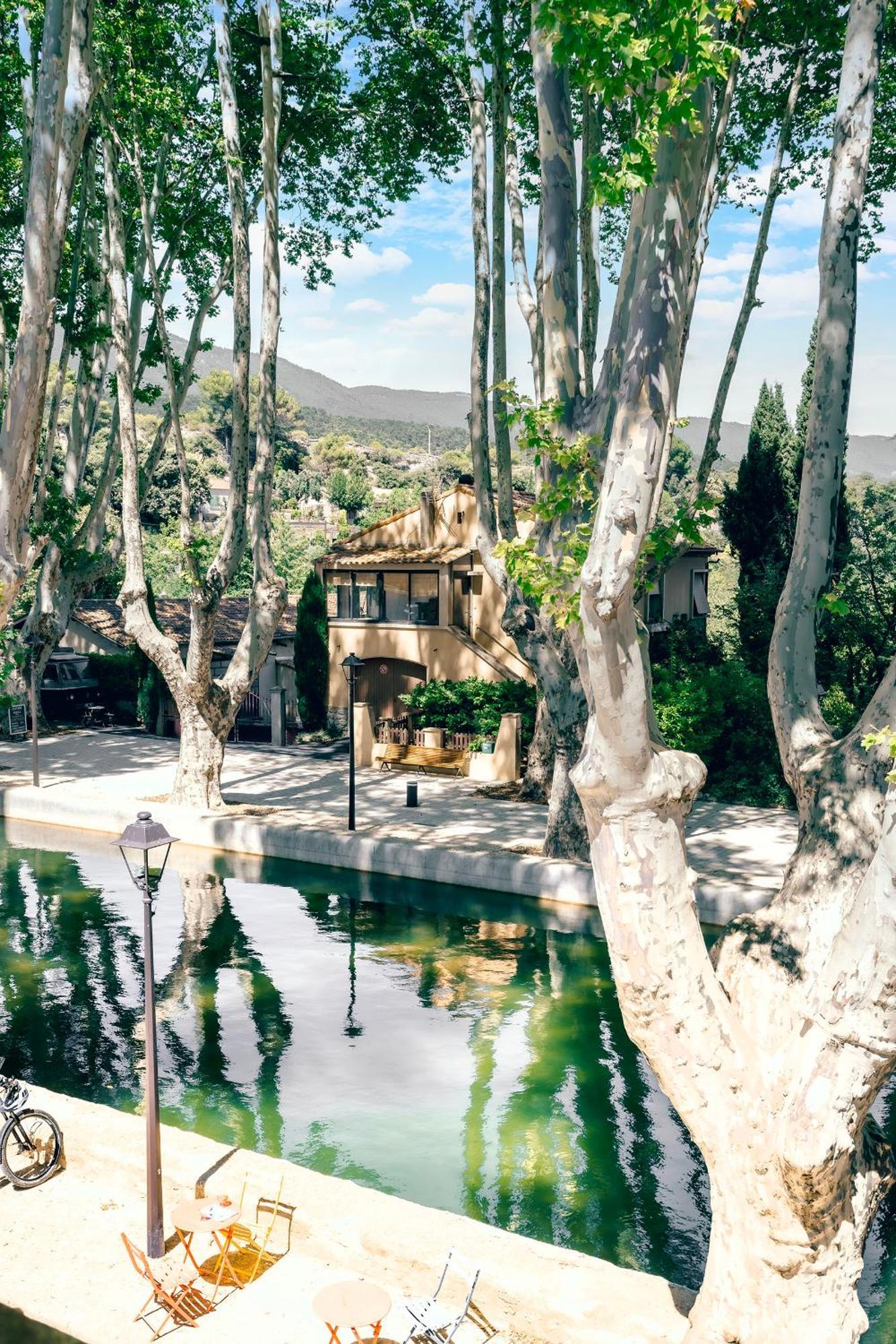 Les Suites De L'Etang Cucuron Exterior foto