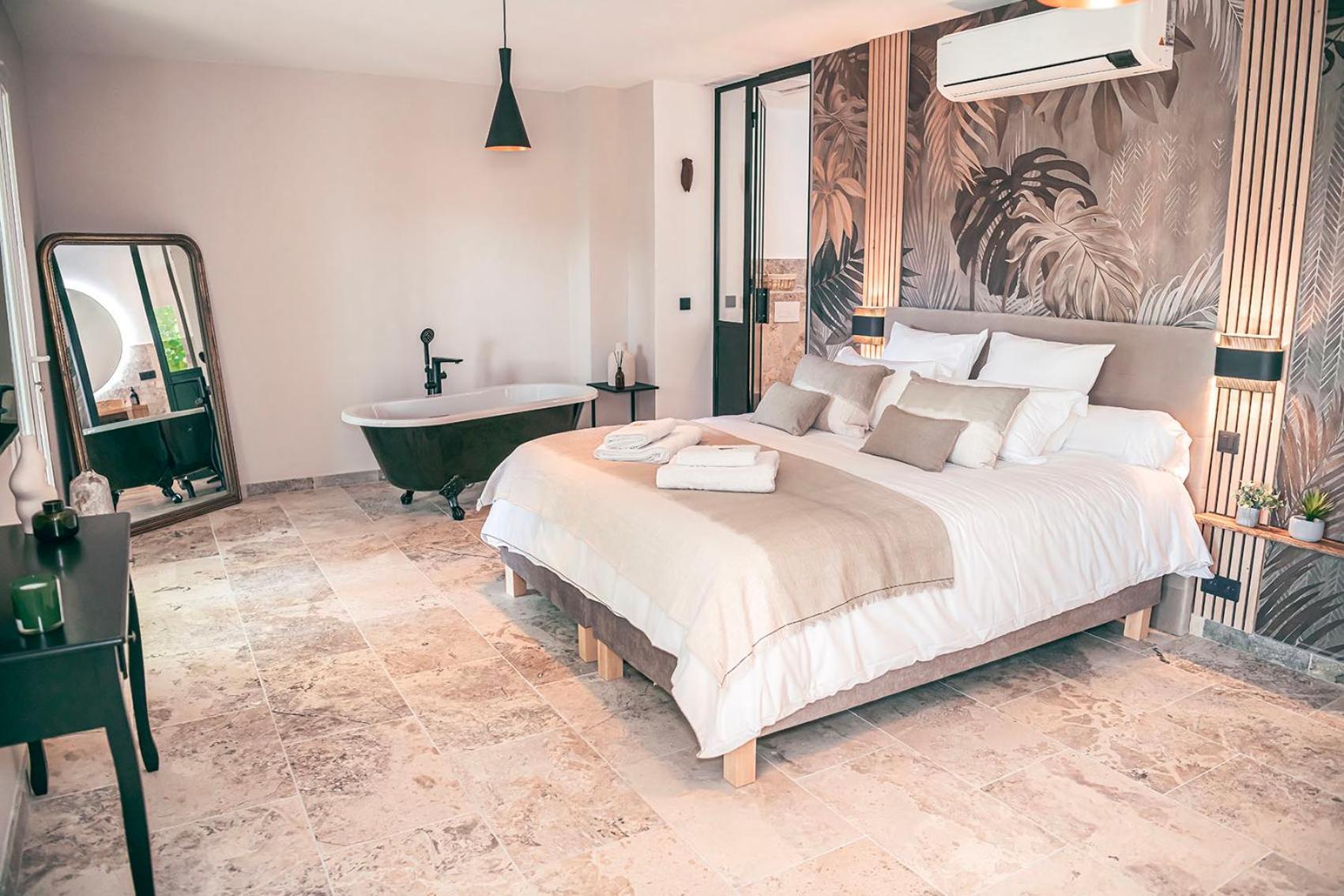 Les Suites De L'Etang Cucuron Exterior foto